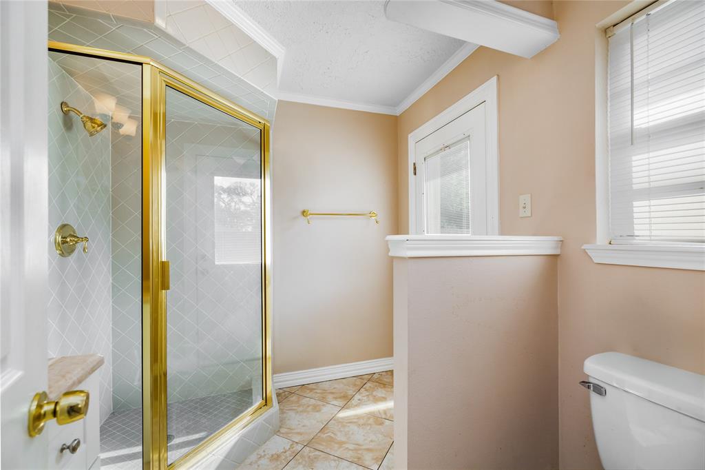 3310 Newman Drive, Baytown, Texas image 11