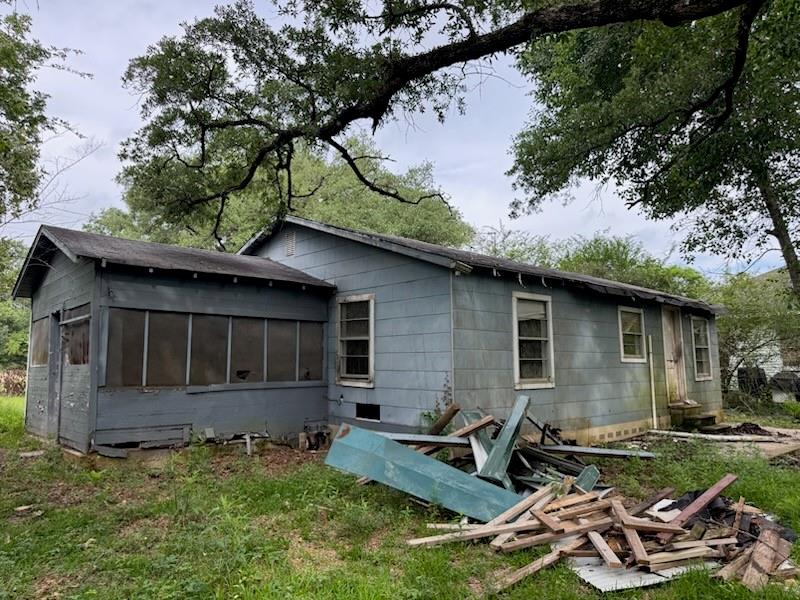 725 Cr 1040, Woodville, Texas image 2