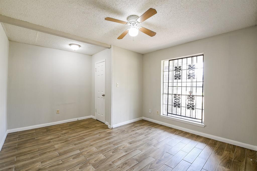 9923 Valley Sun Drive, Houston, Texas image 18