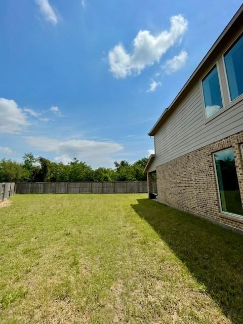 5203 Birch Shadow Drive, Fulshear, Texas image 32