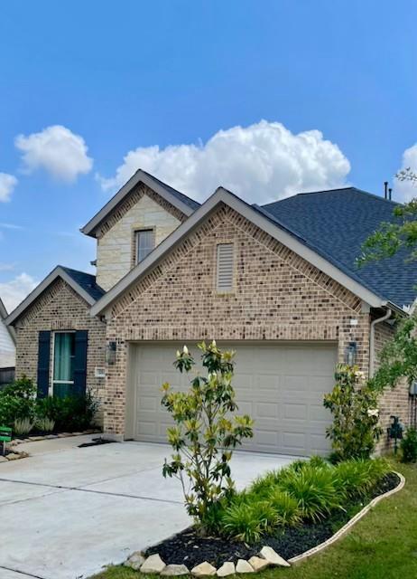 5203 Birch Shadow Drive, Fulshear, Texas image 1