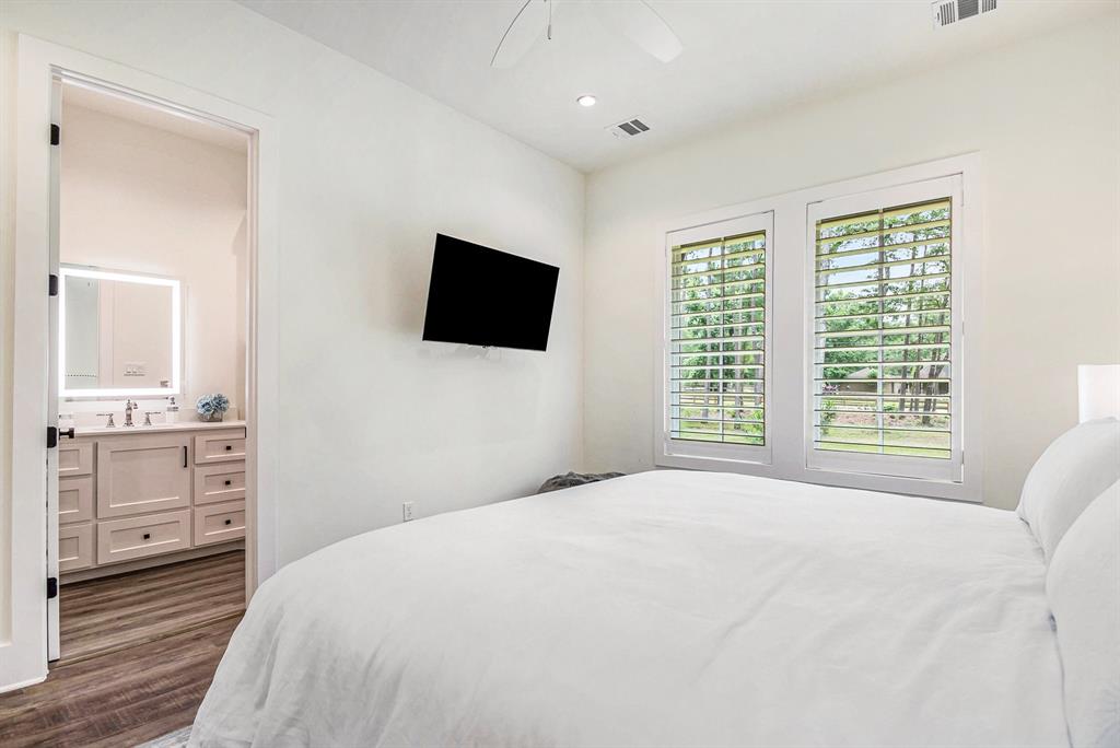 10102 Woodlane Boulevard, Magnolia, Texas image 21
