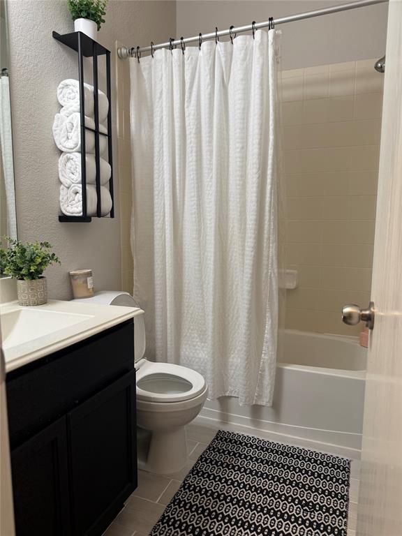 9459 E Woodmark, Conroe, Texas image 3