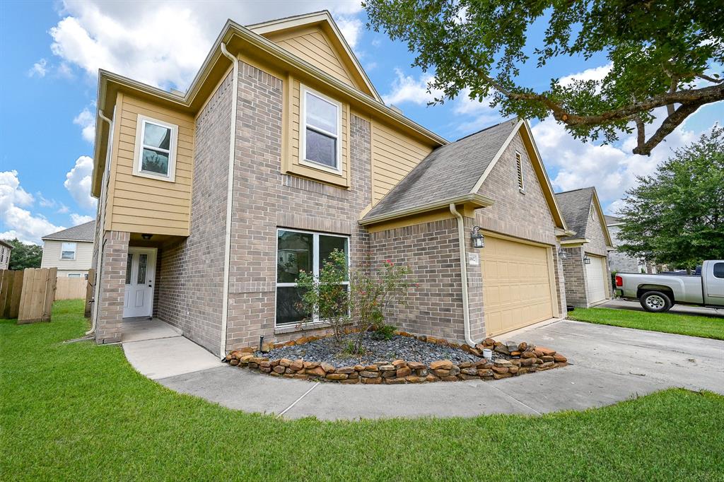4902 Blue Spruce Hill Street