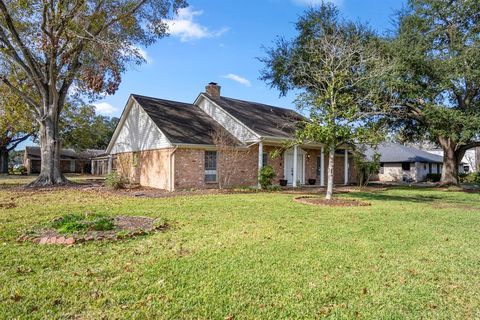 A home in League City