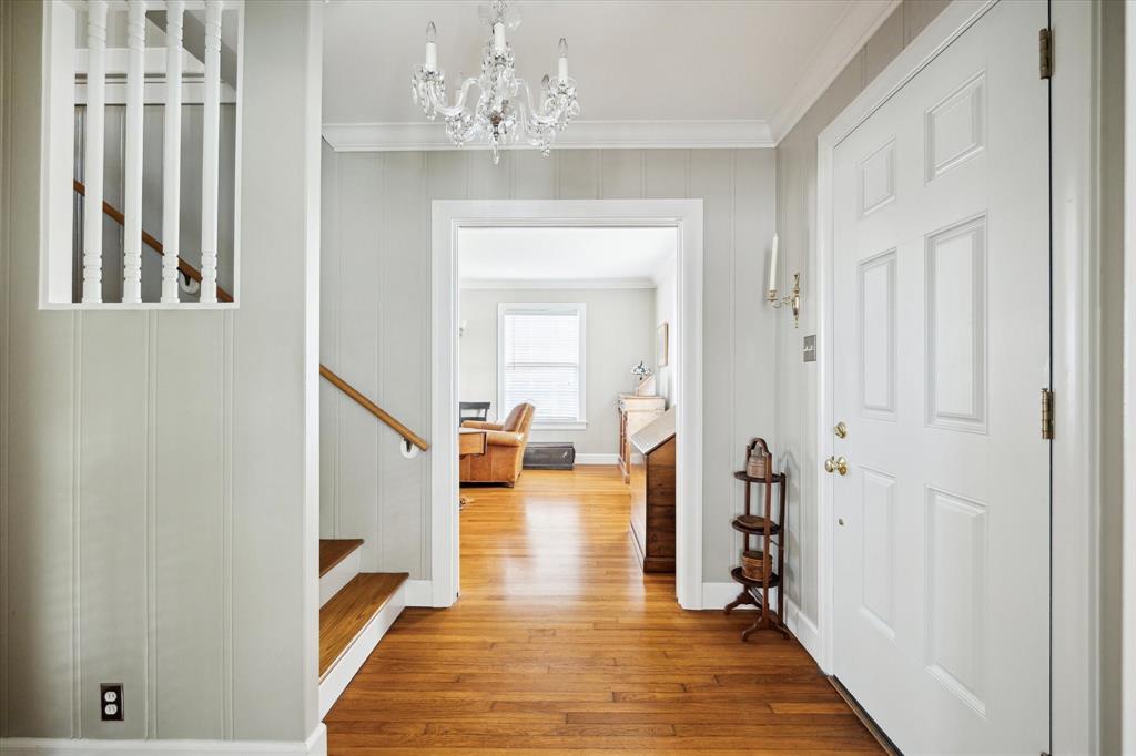 2016 Dryden Road