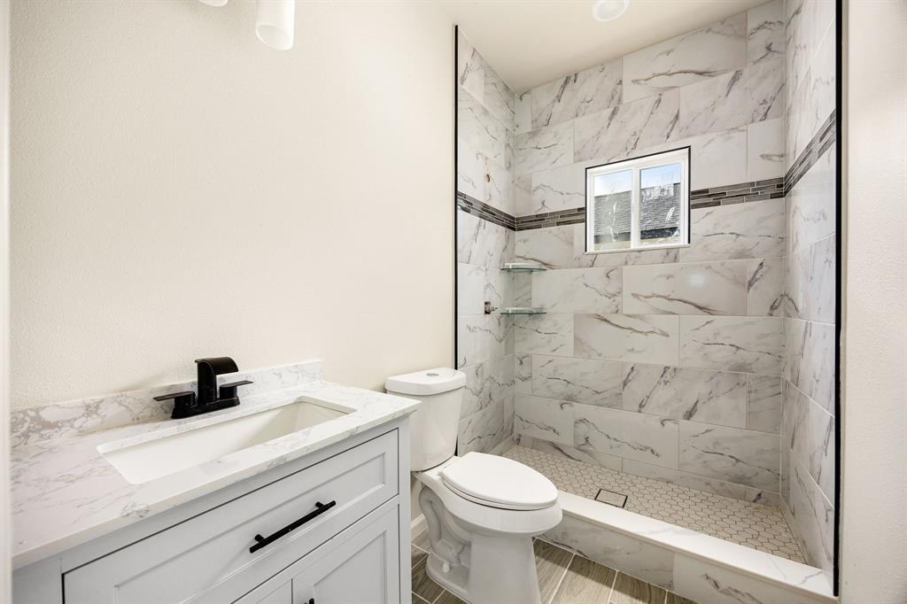 58 Road 5102 #L, Cleveland, Texas image 27