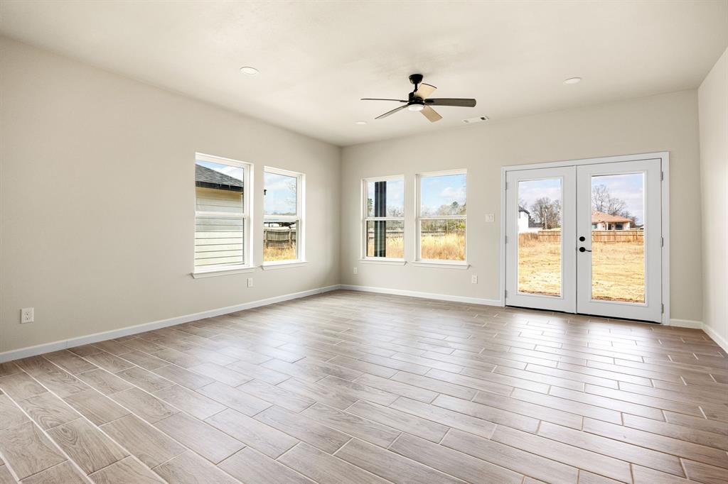 58 Road 5102 #L, Cleveland, Texas image 17