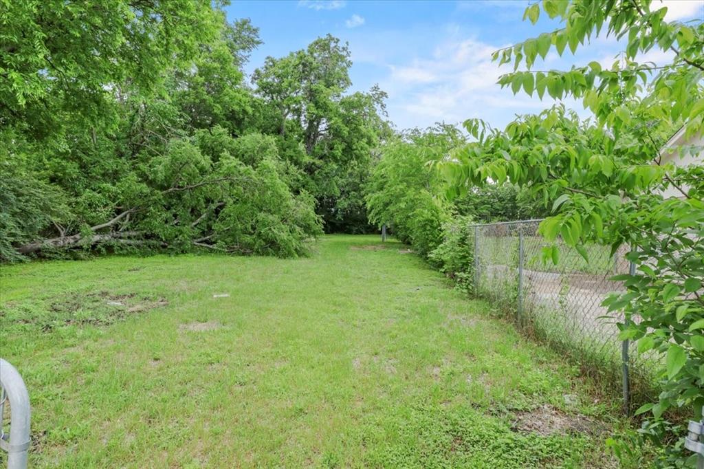 3926 S Denley Drive, Dallas, Texas image 14