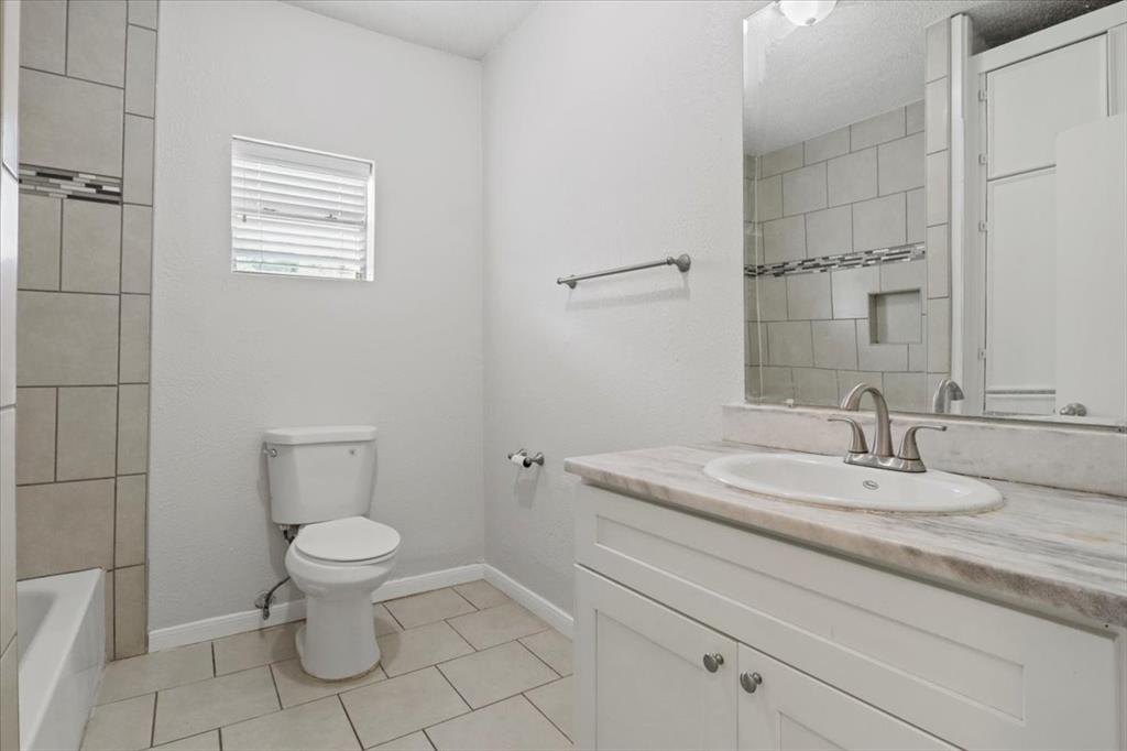 3926 S Denley Drive, Dallas, Texas image 10