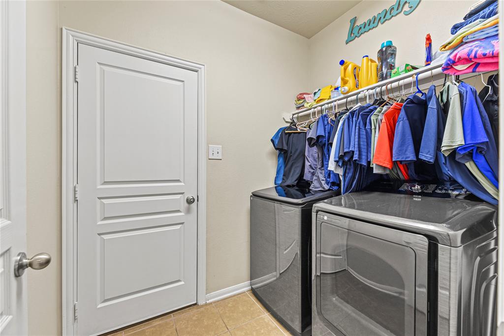 11210 Kingsnorth Drive, Tomball, Texas image 42