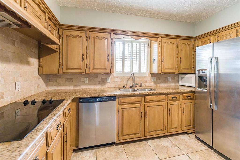236 Pine Valley Street, Huntsville, Texas image 10