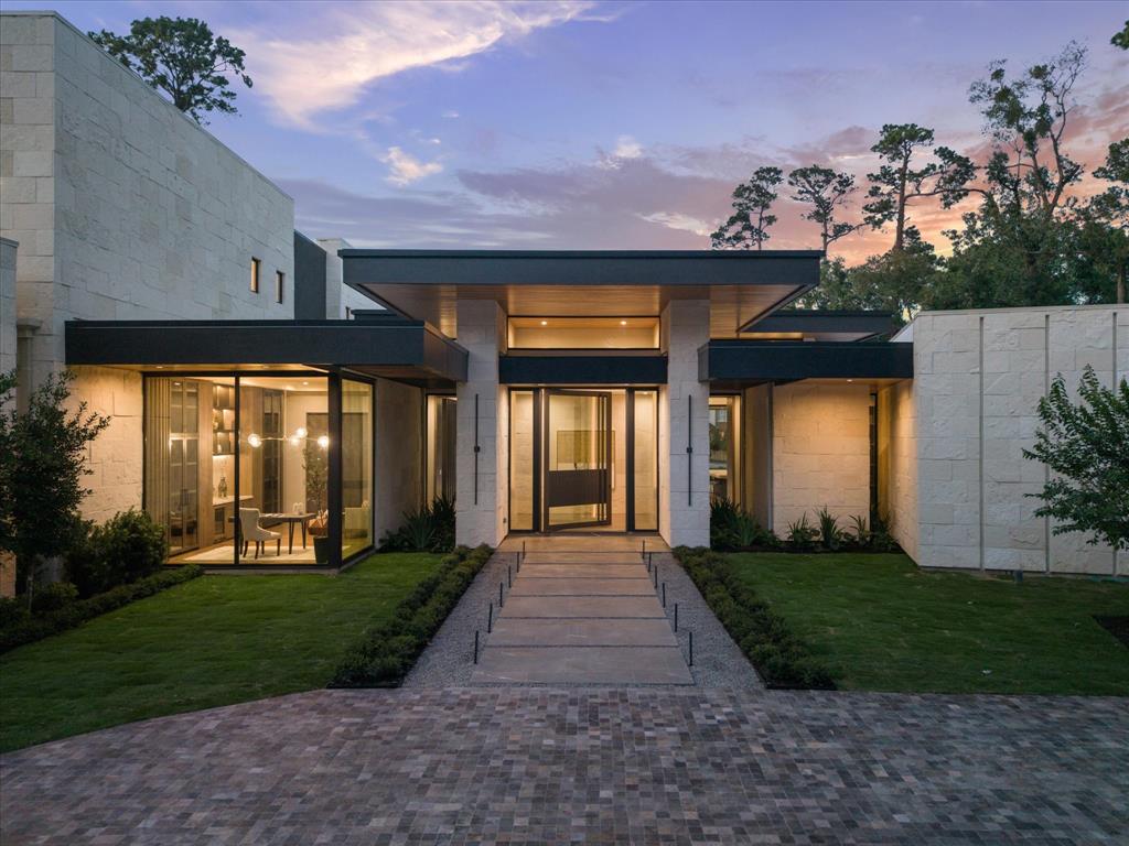 9010 Memorial Drive