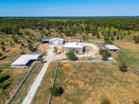 A home in Aquilla