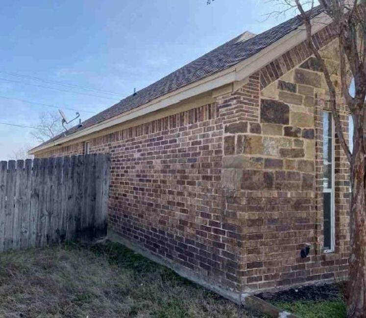 802 Timberline Drive, Bridgeport, Texas image 2