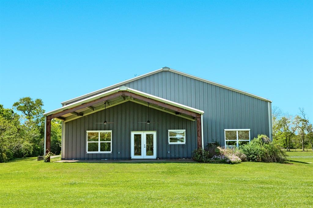 3142 County Road 309, Brazoria, Texas image 1