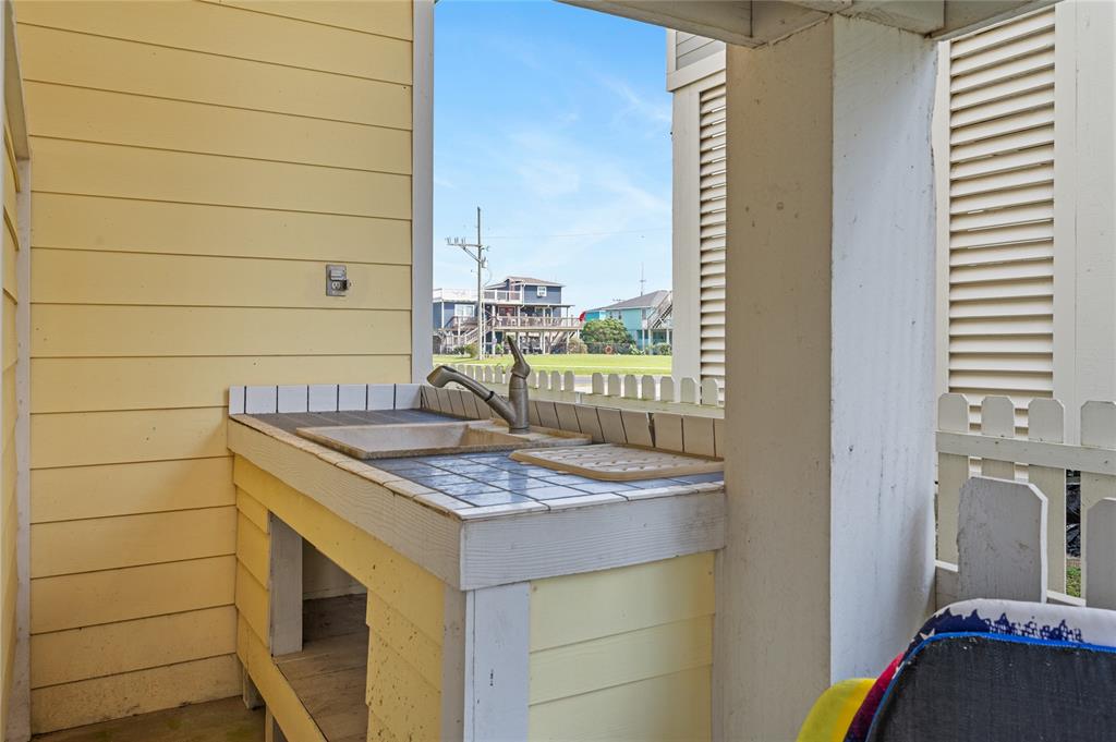 2296 Martinique, Crystal Beach, Texas image 41