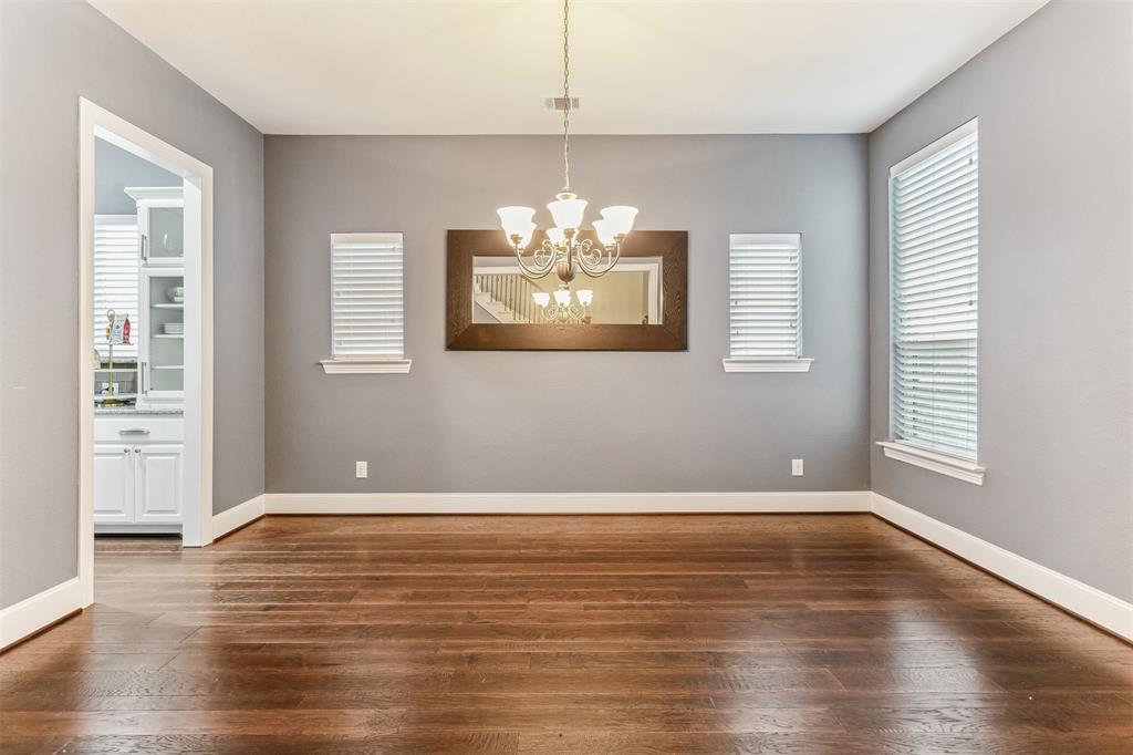 4210 Moss Cove Court, Sugar Land, Texas image 11