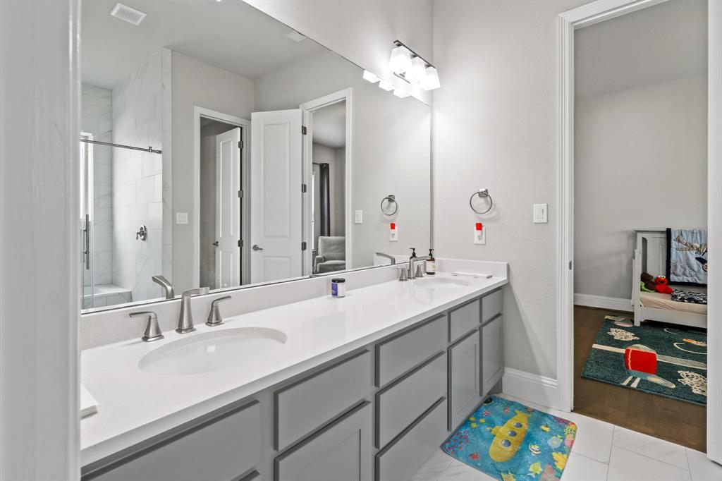 5318 Abington Creek Lane, Sugar Land, Texas image 29
