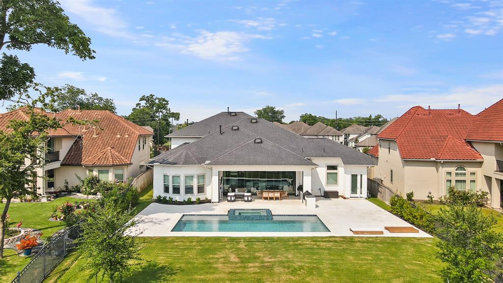 5318 Abington Creek Lane, Sugar Land, Texas image 1