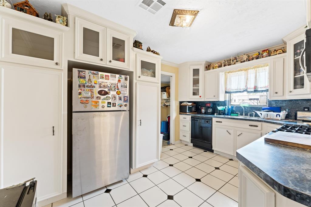 616 Leago Street, Houston, Texas image 15