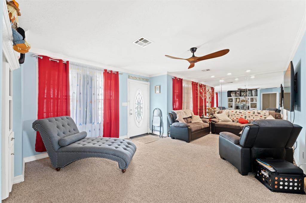 616 Leago Street, Houston, Texas image 19