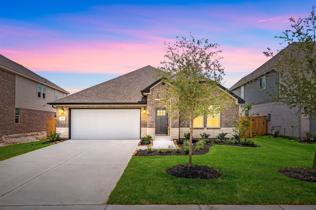 2610 Clapbread Lane, Rosenberg, Texas image 1