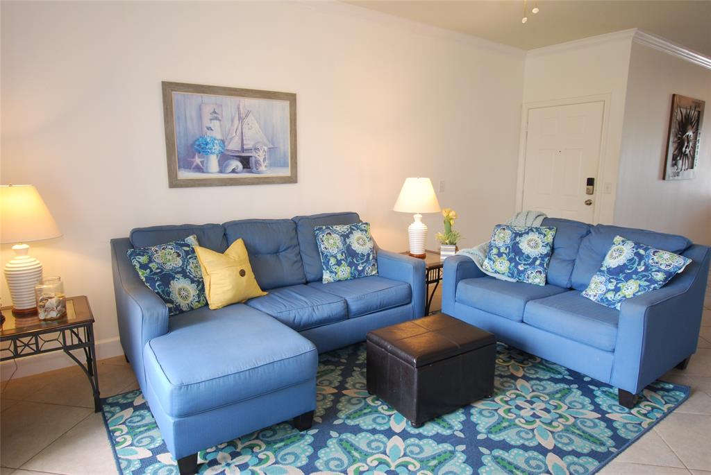 7000 Seawall Boulevard 411