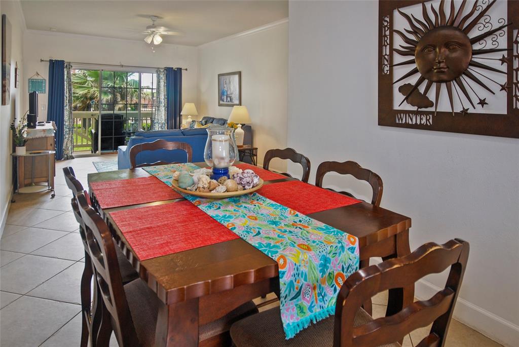7000 Seawall Boulevard 411