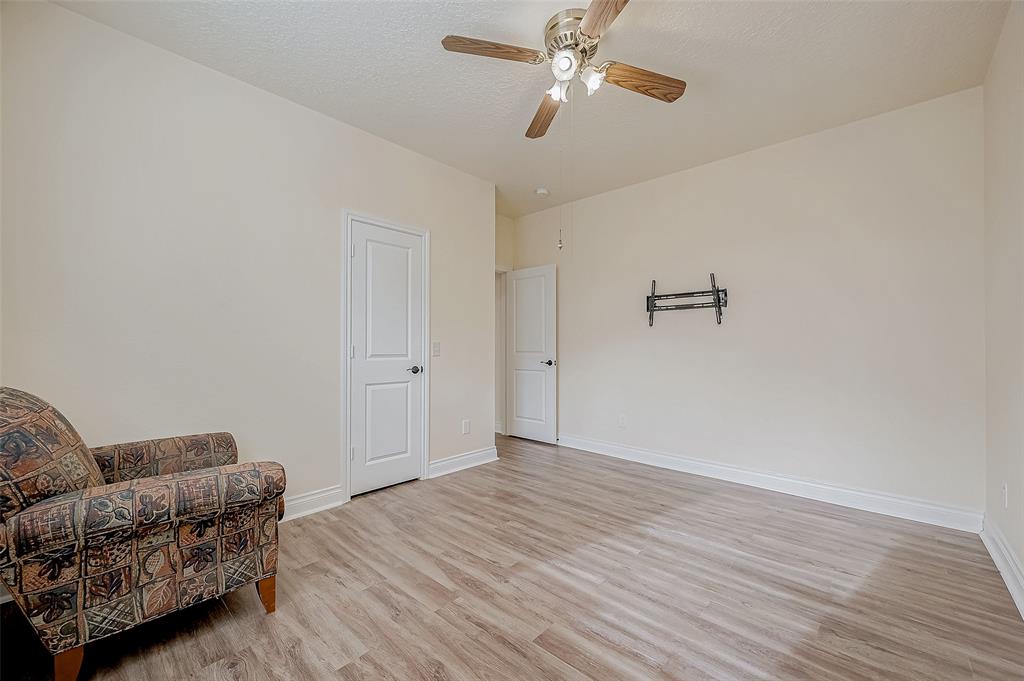 5707 Brigstone Park Drive, Katy, Texas image 29