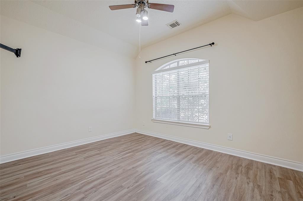 5707 Brigstone Park Drive, Katy, Texas image 24