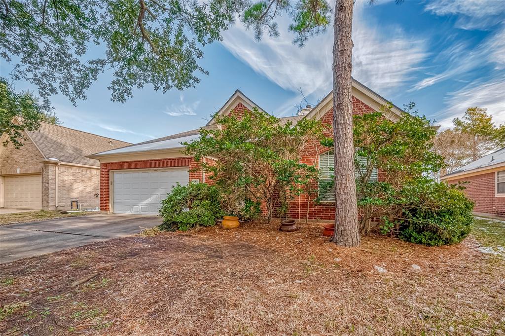 5707 Brigstone Park Drive, Katy, Texas image 4