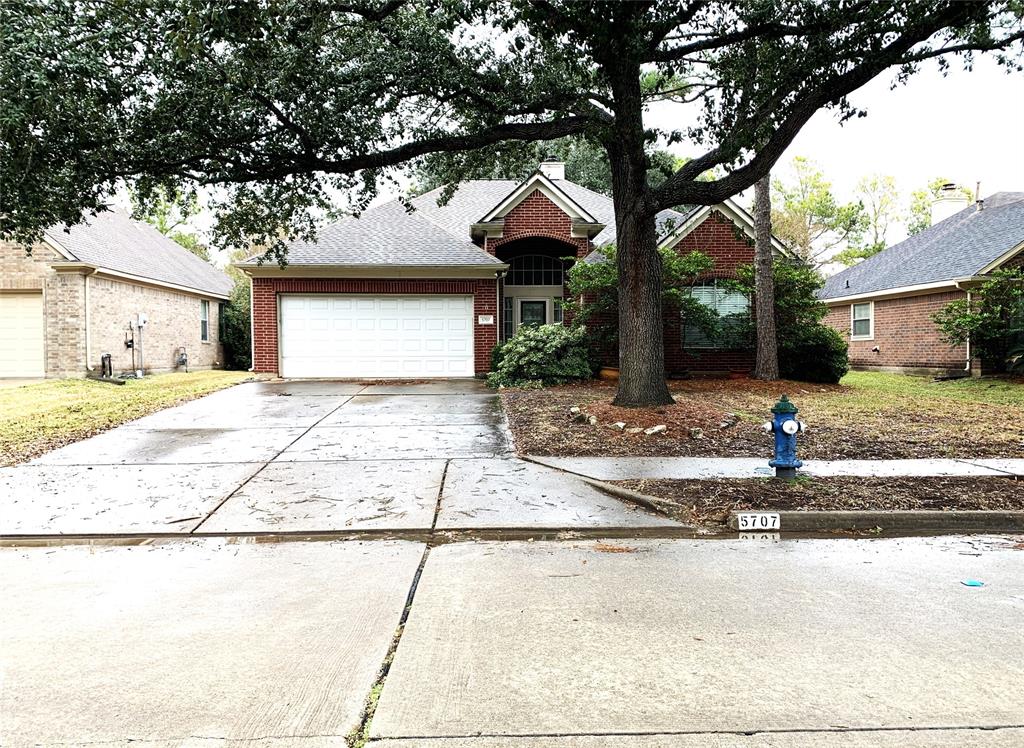 5707 Brigstone Park Drive, Katy, Texas image 1