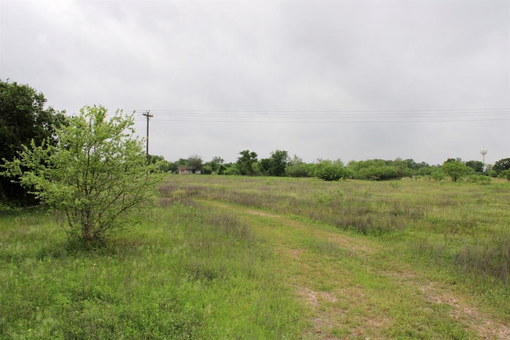 3650 E Austin Street, Giddings, Texas image 8