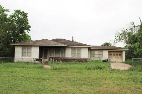 A home in Giddings