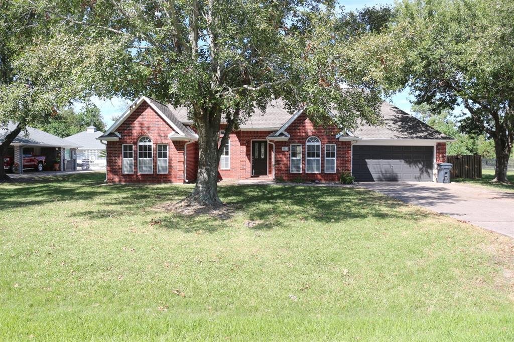 3311 Kathleen Drive, Mont Belvieu, Texas image 1