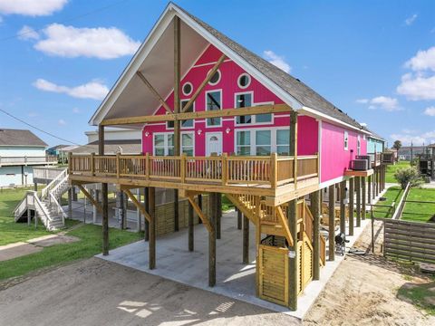 A home in Crystal Beach