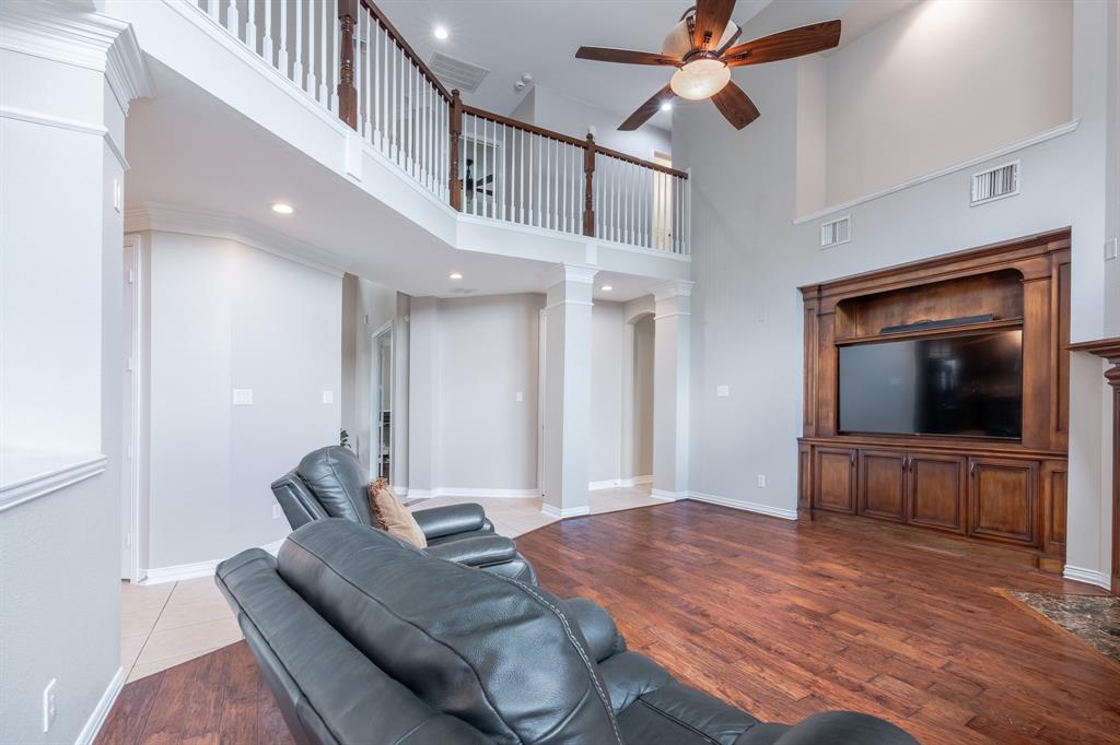1335 Lake Grayson Drive, Katy, Texas image 4