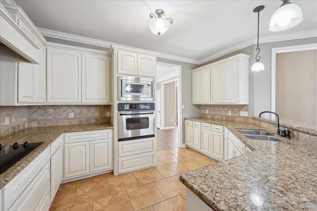 7403 S Park Road, Lumberton, Texas image 14