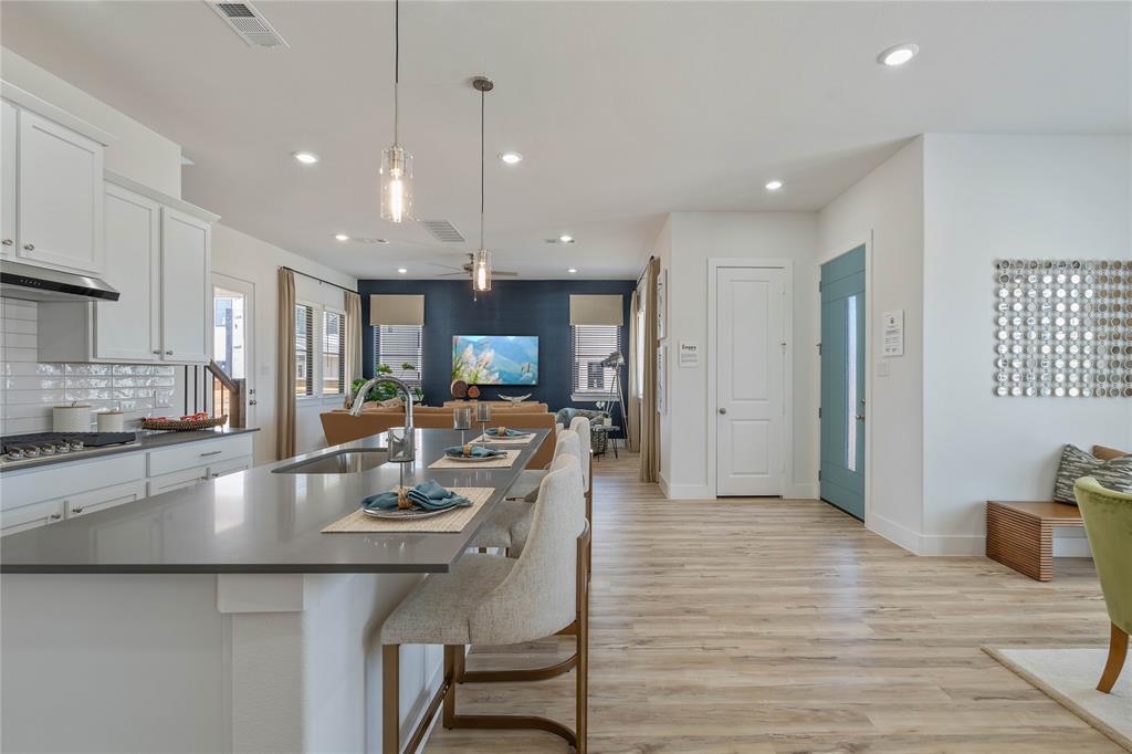 3318 Neighborly Lane