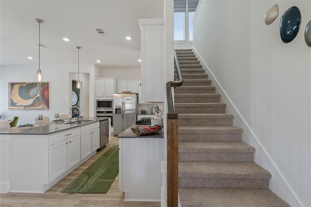 3318 Neighborly Lane