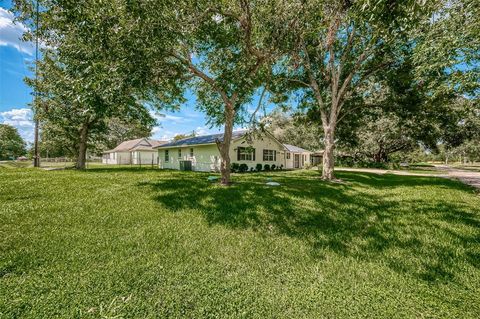 A home in Alvin