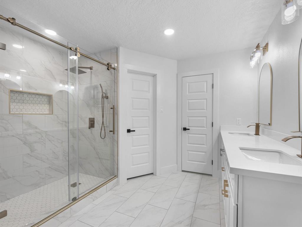 9414 Stockport Drive, Spring, New York image 22