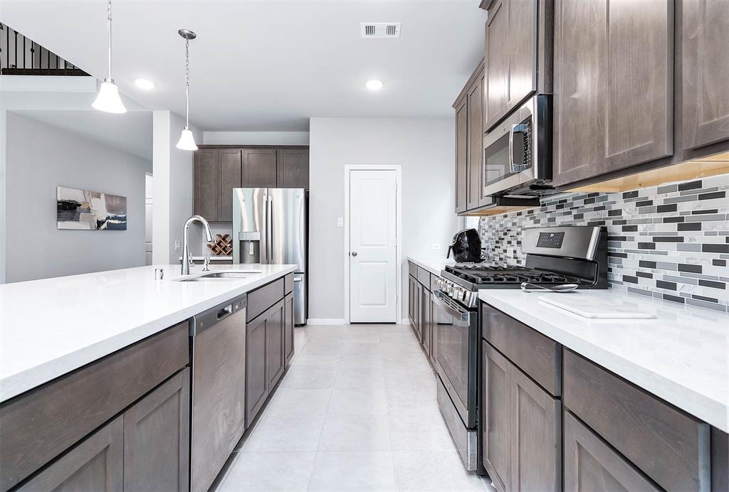 17743 Misty Brook Lane, Conroe, Texas image 16