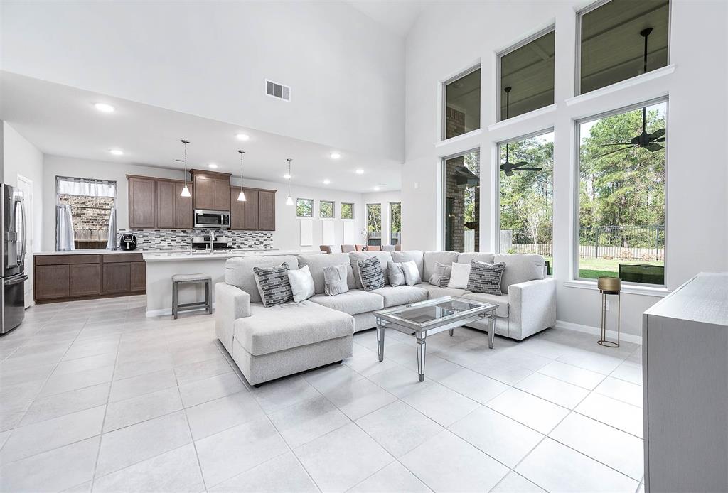 17743 Misty Brook Lane, Conroe, Texas image 1