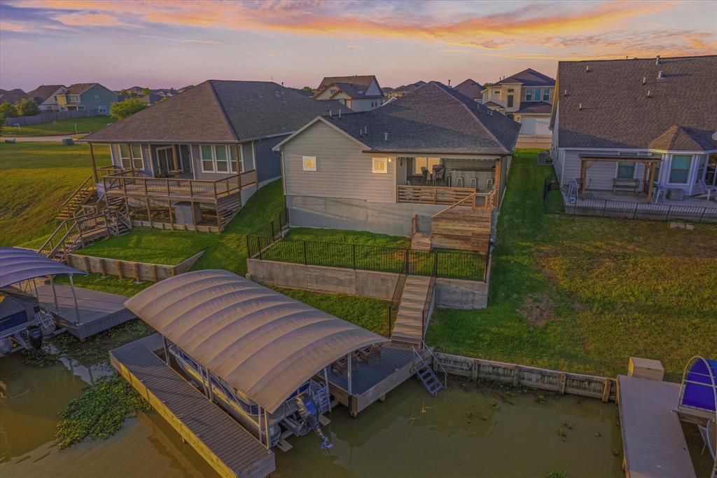 10737 S Lake Mist Lane
