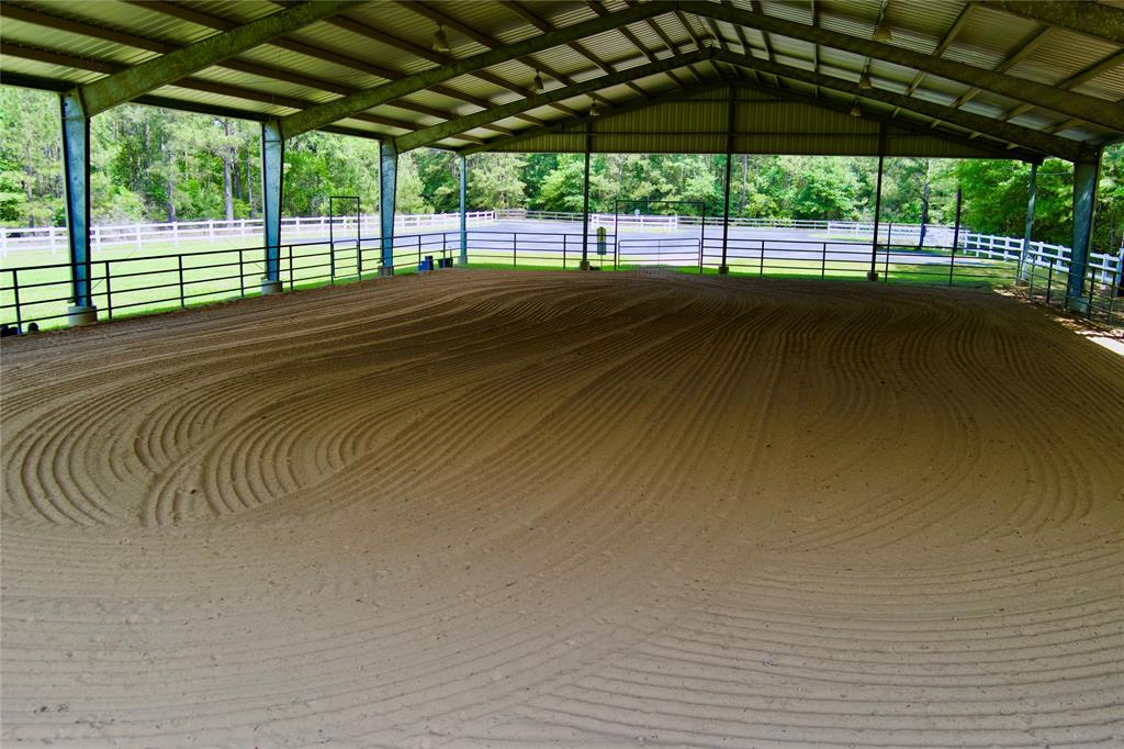 30000 Round Up Drive, Waller, Texas image 37