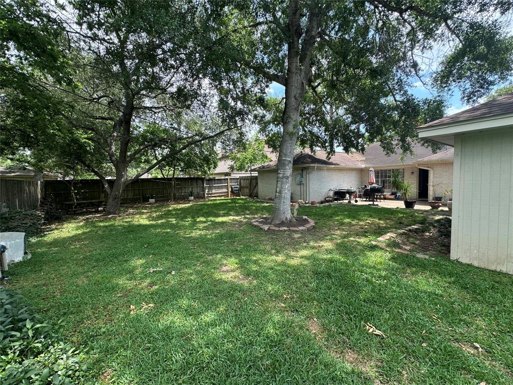 604 Fairway Drive, Richmond, Texas image 8