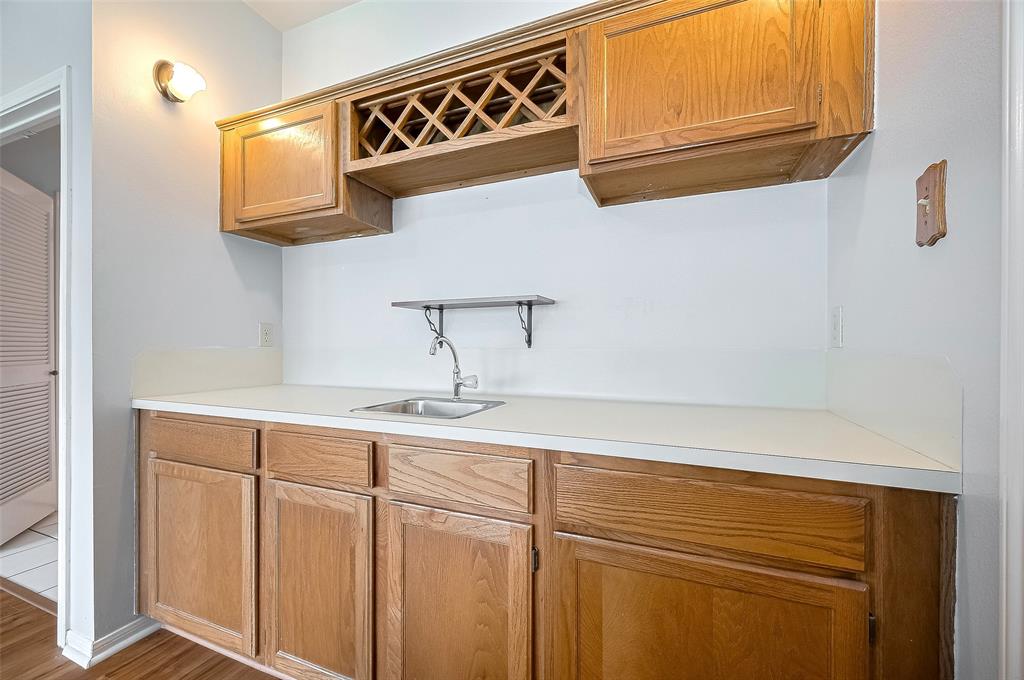 20011 Doherty Circle, Katy, Texas image 14