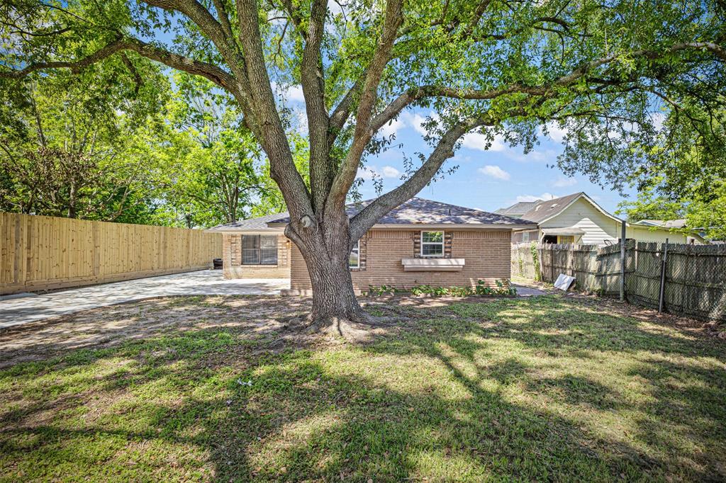 638 Cleo Street, Fresno, Texas image 18